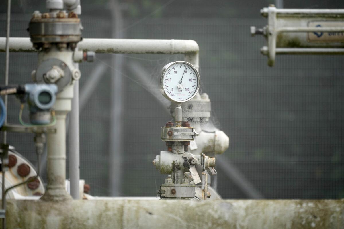 Equipment used on 12-inch high pressure gas pipeline which runs through the Cheshire countryside in Knutsford, England, on Sept. 21, 2021. (Christopher Furlong/Getty Images)