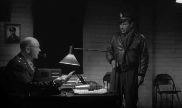 Maj. Stovall (Dean Jagger, L) senses that Col. Davenport (Gary Merrill) may have a leadership issue, in “Twelve O'Clock High.” (MGM)