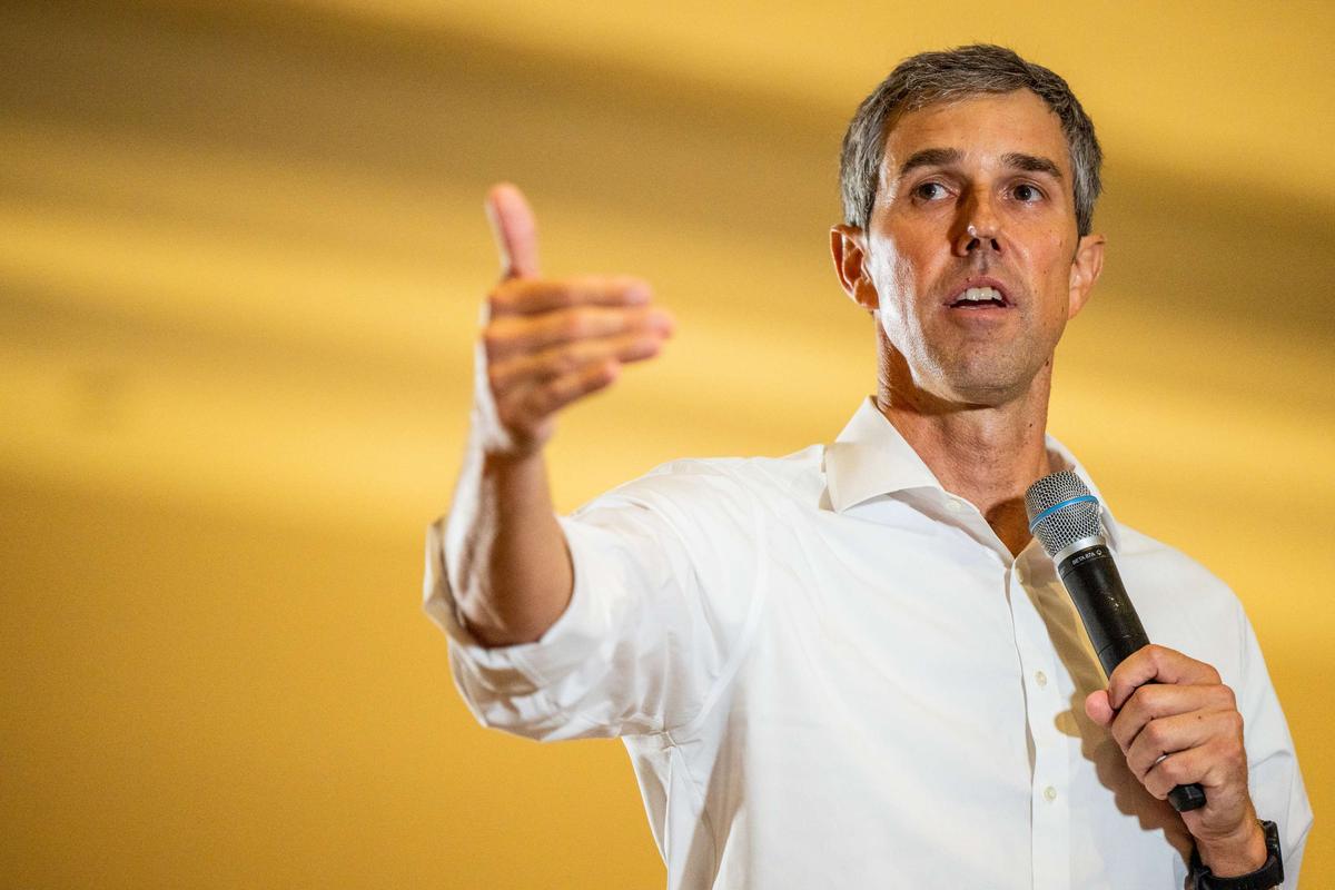 Texas Democratic gubernatorial candidate Beto O'Rourke speaks to supporters during a campaign rally in Humble, Texas, on Aug. 24, 2022. (Brandon Bell/Getty Images)