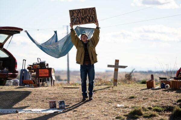 Oscar de la Fuente as disgruntled employee Jose who is fired and camps outside the company's offices in protest. (Tripictures)