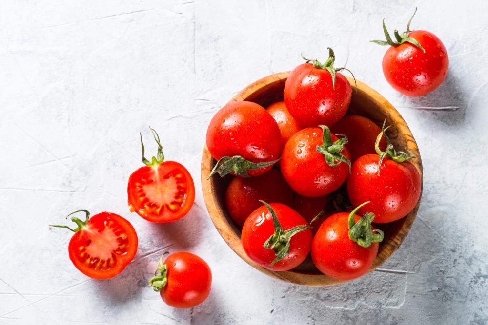 Use the ripest tomatoes you can possibly find for this sauce. (nadianb/Shutterstock)