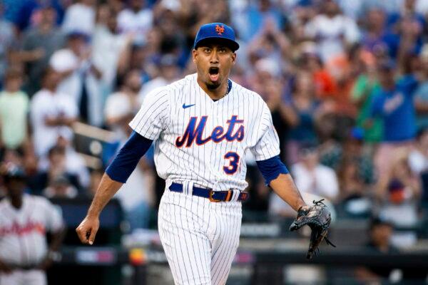 New York Mets relief pitcher Edwin Diaz celebrates after striking out Atlanta Braves' Matt Olson during the ninth inning of a baseball game in New York on Aug. 7, 2022. (Julia Nikhinson/AP Photo)