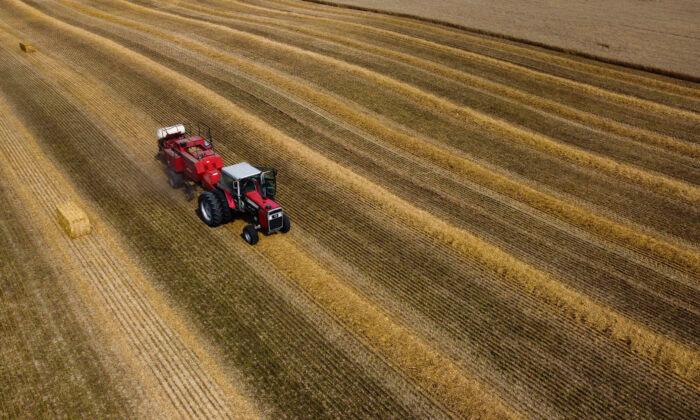Ontario Farmer Organization Calls on Government to Drop Fertilizer Tariffs