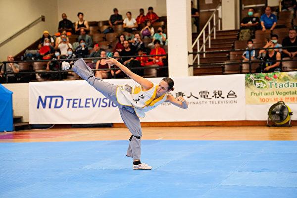Megan Westerman demonstrates Shaolin Twisting Spear during the NTD Television's 7th International Traditional Chinese Martial Arts Competition on Aug. 26, 2022. (Larry Dye/The Epoch Times)