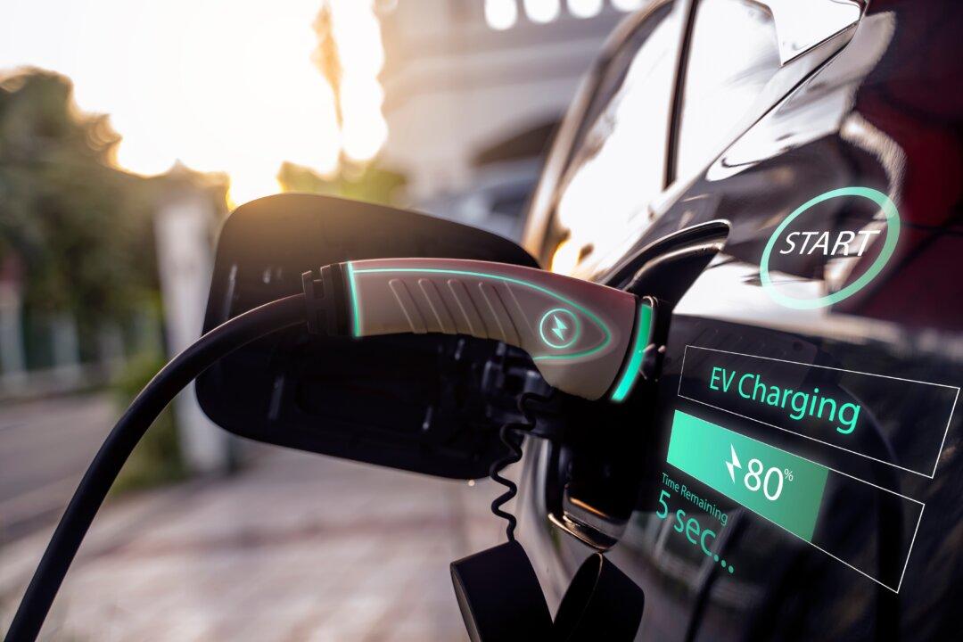 Why Are There No EV Charging Stations at Interstate Rest Stops? Blame the Federal Government