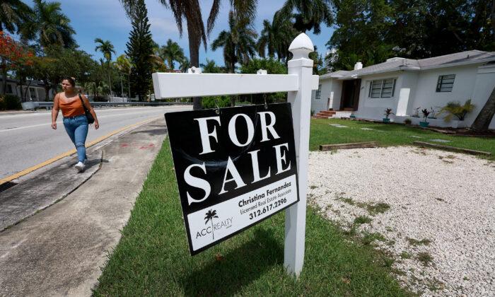 Home Prices Drop, Breaking 11-Year Streak of Increases