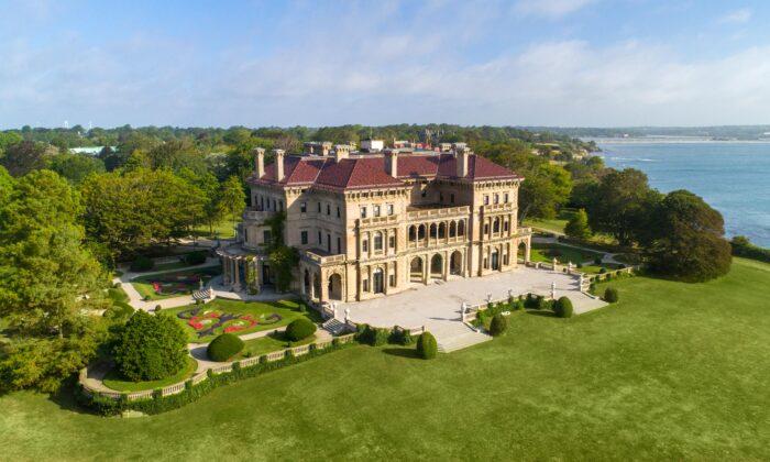 The Breakers in Newport, Rhode Island: A Grand Tour of the Vanderbilts’ Italianate Summer Home