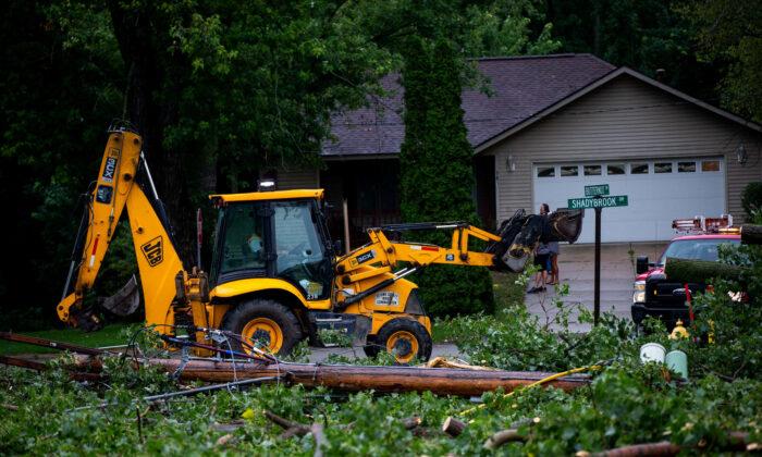 Michigan Storms Leave Over 340,000 People Without Power, Kill Teenager