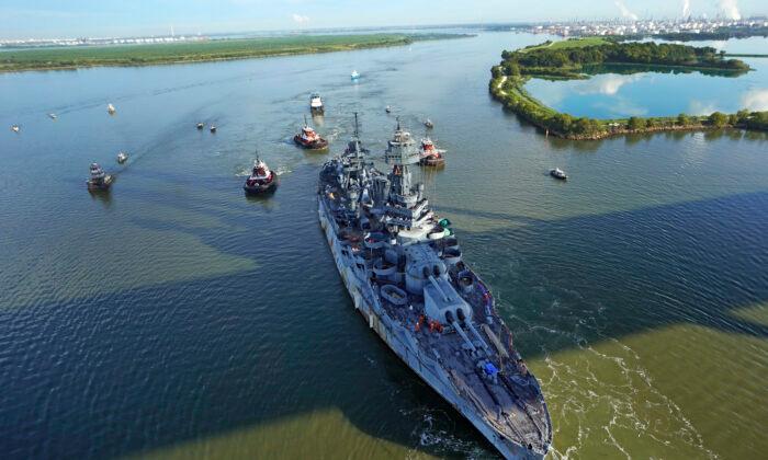 Leaky Battleship in Texas Completes Trip for $35 Million Repairs