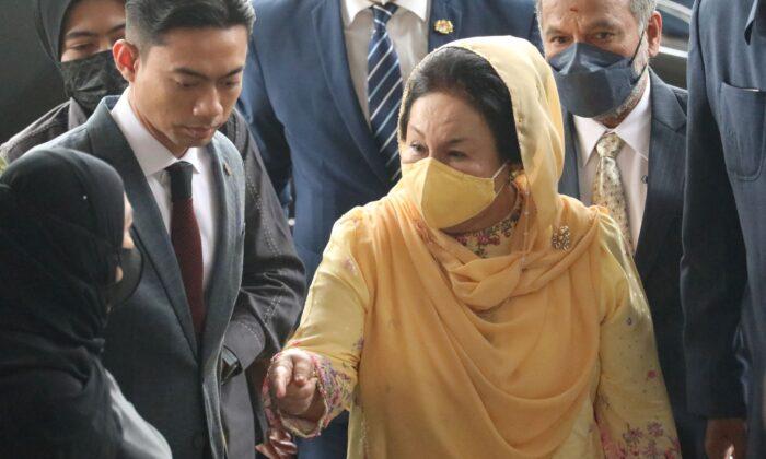 Malaysia’s Former First Lady Rosmah Sentenced to 10 Years in Jail for Graft