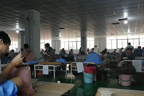 Makeshift Hospitals in China’s Guixi City Are Like ‘Concentration Camps’: Patient