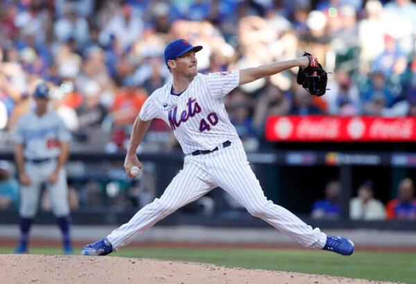 Chris Bassitt (40) of the New York Mets pitches during the sixth inning against the Los Angeles Dodgers at Citi Field at Citi Field in New York City, Sept. 1, 2022. (Jim McIsaac/Getty Images)
