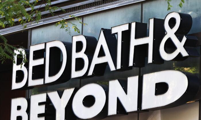 Bed Bath & Beyond CFO Had Been Facing $1.2 Billion Stock Suit Before Suicide