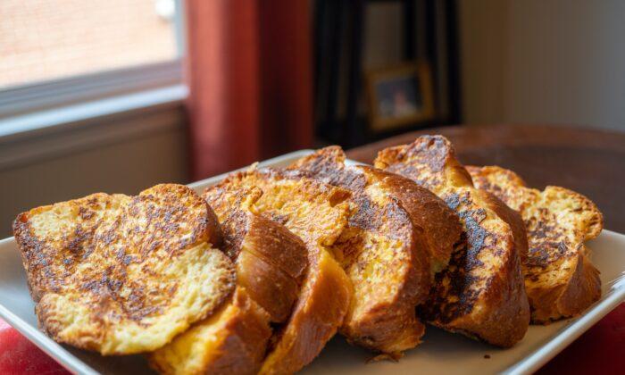 Ouicook: Baked Challah French Toast