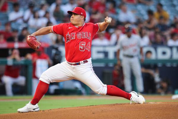 Jose Suarez (54) of the Los Angeles Angels pitches in the first inning against the Detroit Tigers at Angel Stadium of Anaheim in Anaheim, Calif., on Sept. 5, 2022. (Meg Oliphant/Getty Images)