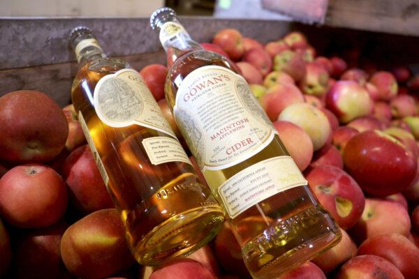 Award-winning Macintosh cider at Gowan’s Heirloom Cider in Philo, Calif., on Sept. 3, 2022. (Cynthia Cai/The Epoch Times)