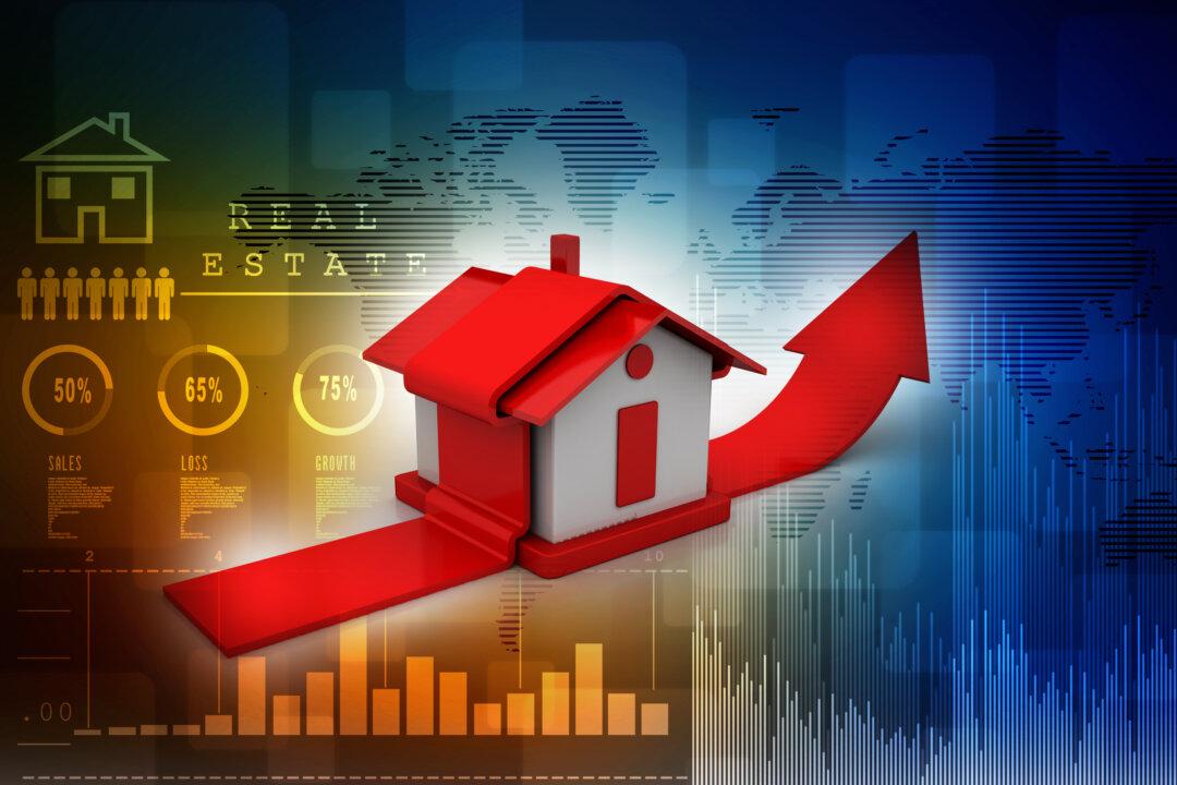 Is the Housing Market About to Crash? Here’s What Experts Are Saying