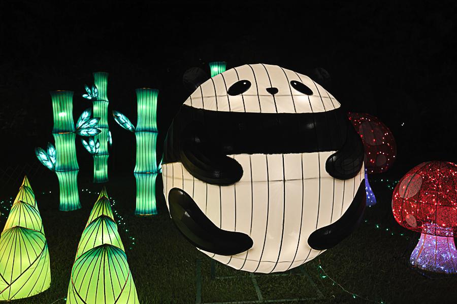 Animal-shaped lanterns on the grass in Tai Po Waterfront Park on Sep 7, 2022. (TM Chan/The Epoch Times)