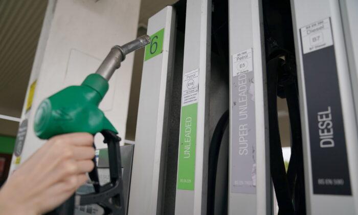 UK Petrol Drivers Still Getting ‘Raw Deal’ Despite Record Fall in Pump Prices: RAC