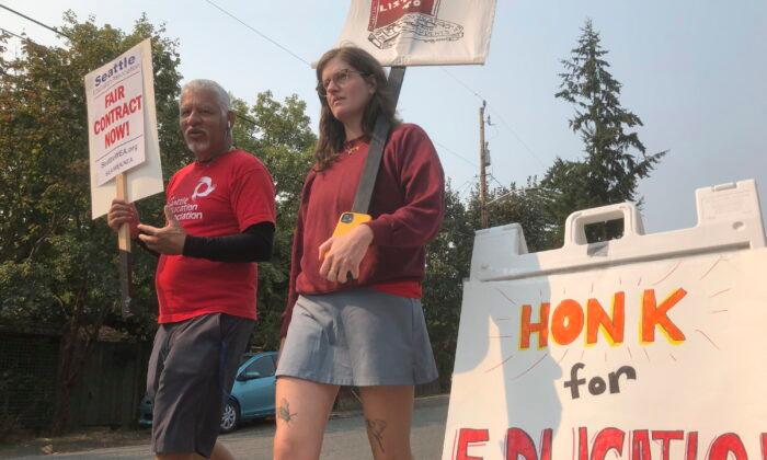 Seattle Teacher Strike Continues for 5th Day, Tentative Agreement Reached