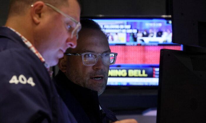 Wall Street Opens Lower as Slowdown Worries Mount