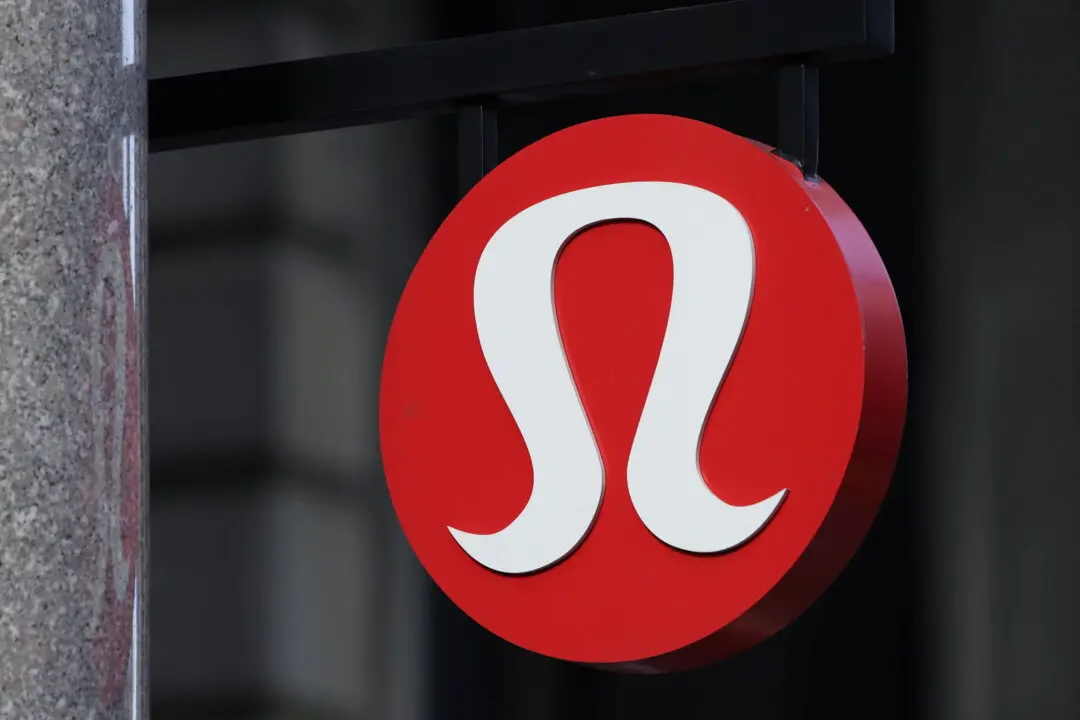 NFL, Lululemon Announce Partnership to Produce Team-Branded Apparel