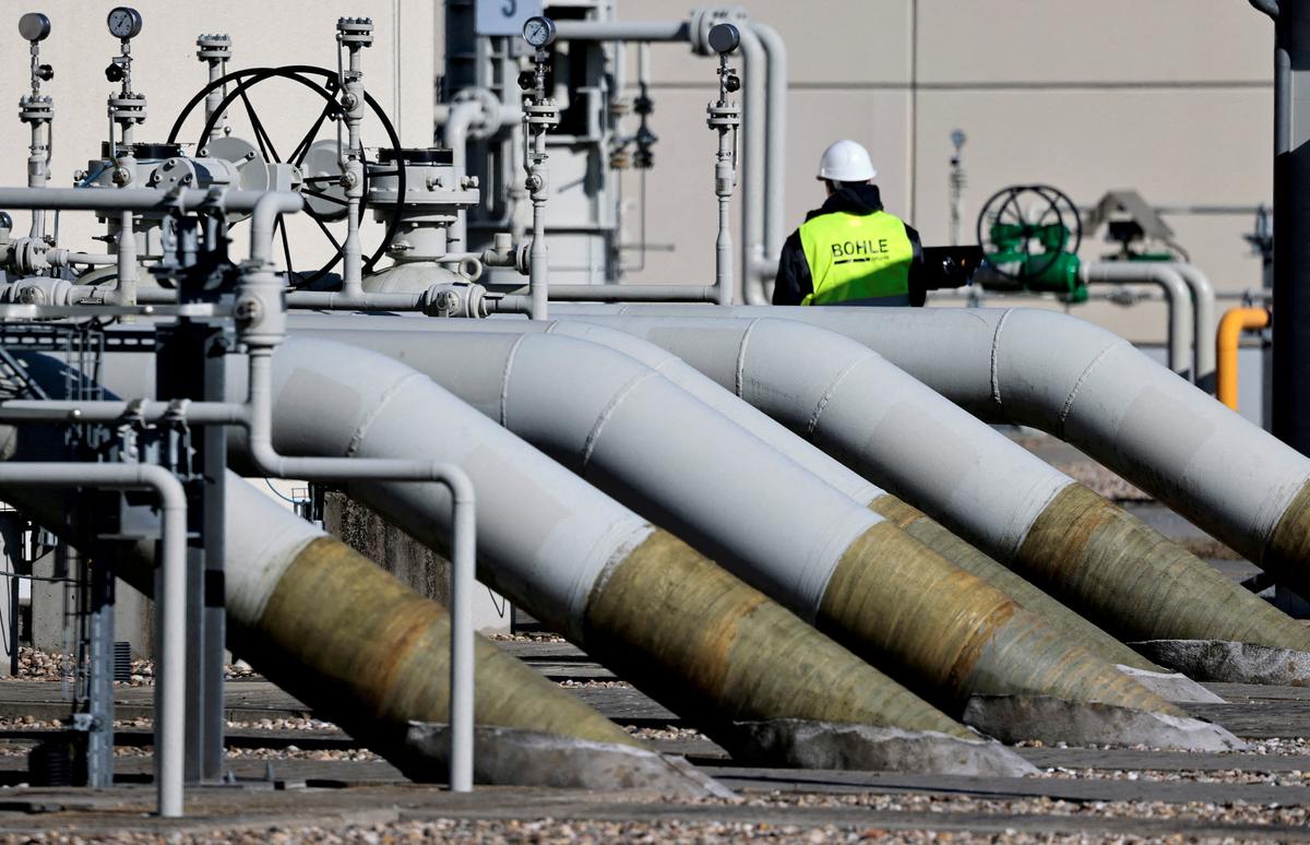 European Power Companies Demand Subsidies as Russian Gas Is Cut Off From Most of Europe