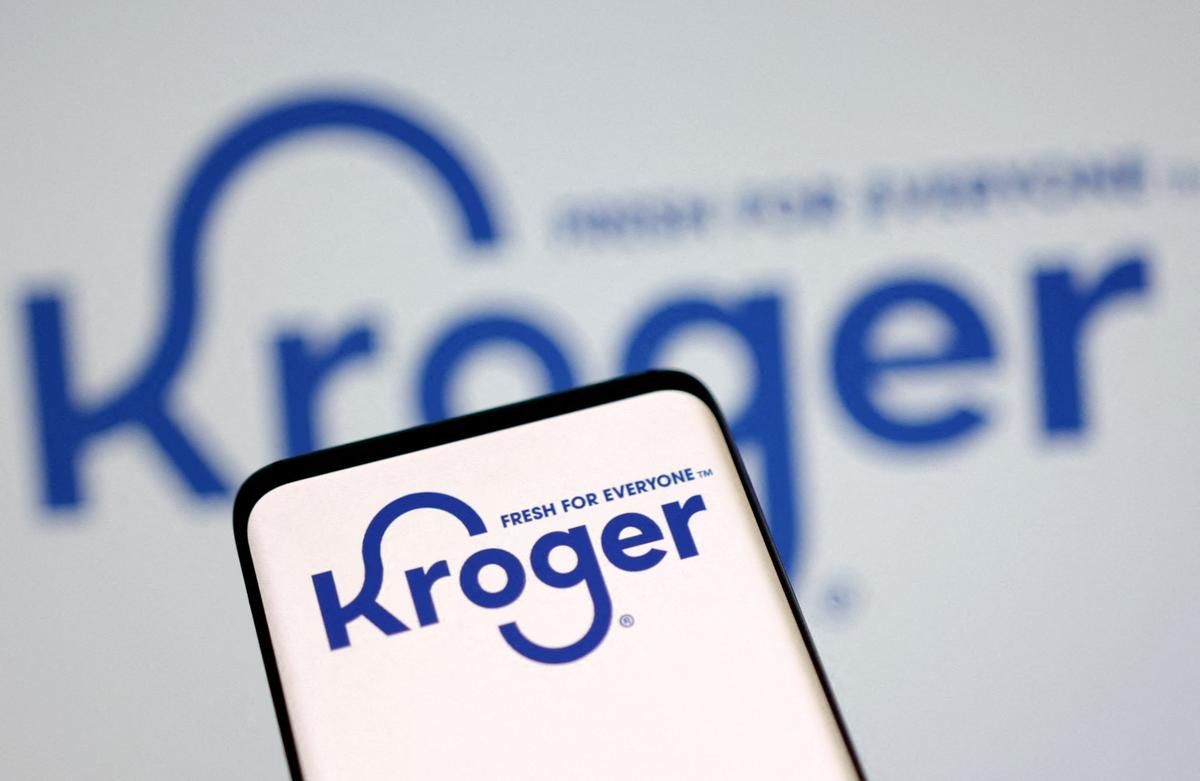 Kroger Raises Annual Forecasts on Upbeat Grocery, Essentials’ Demand