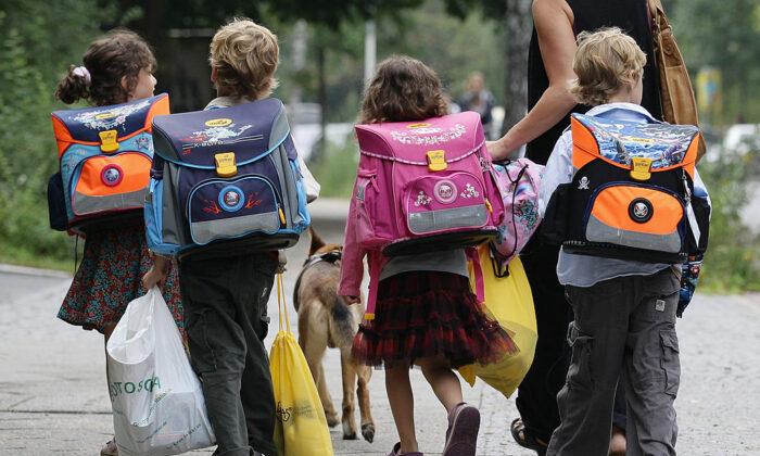Kids Who Walk to School Are More Likely to Stay Active