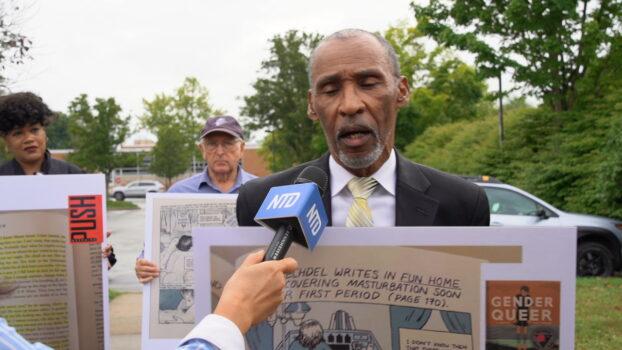 Pastor Frank E. Legette III came to Great Valley School District to protest, on Sept. 7, 2022. (Jennifer Yang/ The Epoch Times)