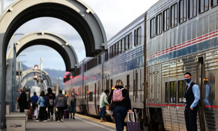 Amtrak Cancels Some Long-Distance Trains Ahead of Potential Strike