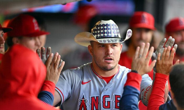 Mike Trout Homers in 7th Straight Game as Angels Fall to Guardians