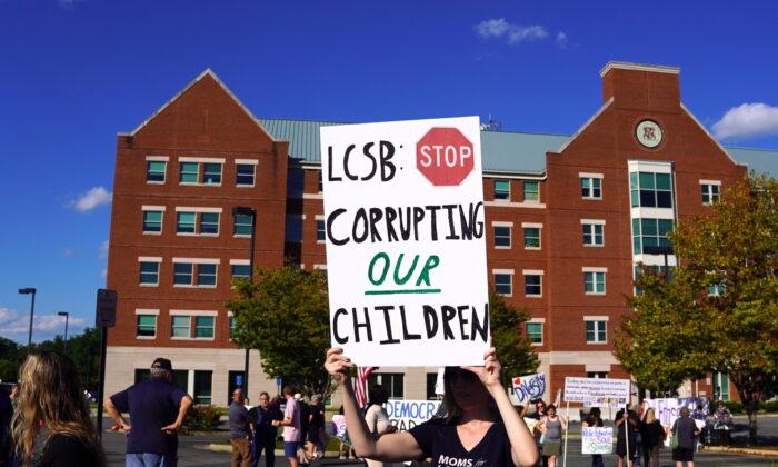 Loudoun County Parents Rally Against ‘American Marxism’