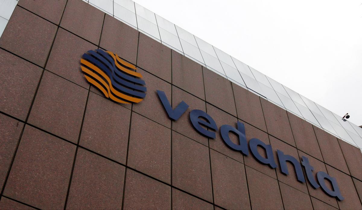 Vedanta, Foxconn to Invest $19.5 Billion in India’s Gujarat for Chip, Display Project