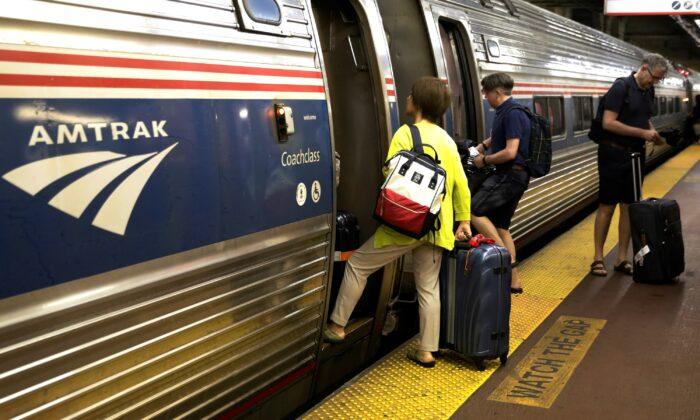 Passengers Stuck on Amtrak Train for 37 Hours