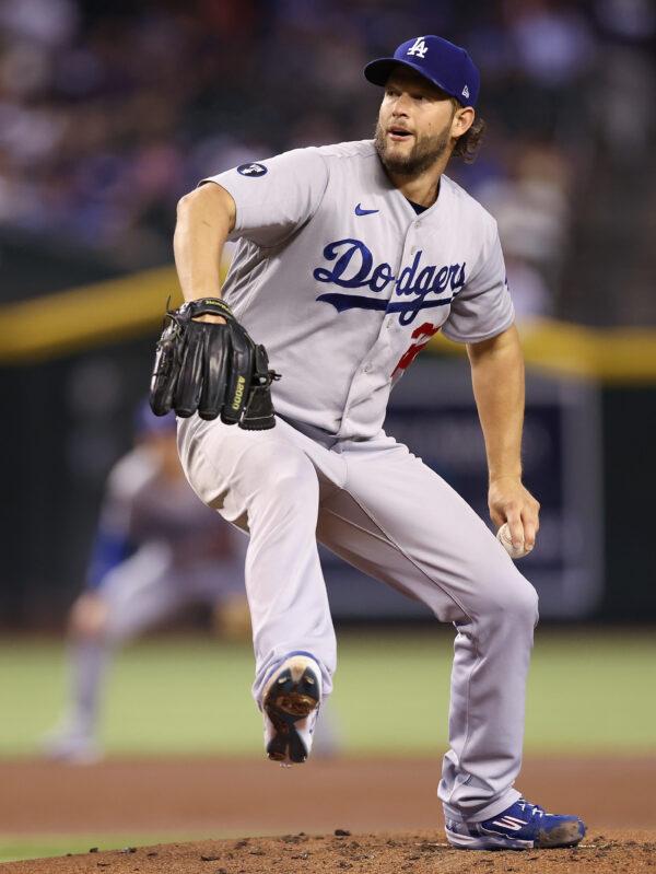 Starting pitcher Clayton Kershaw (22) of the Los Angeles Dodgers pitches against the Arizona Diamondbacks during the first inning of the MLB game against the Arizona Diamondbacks at Chase Field in Phoenix, Sept. 13, 2022. (Christian Petersen/Getty Images)