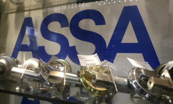 US Sues to Block $4.3 Billion Lock Deal Between Assa Abloy and US Rival