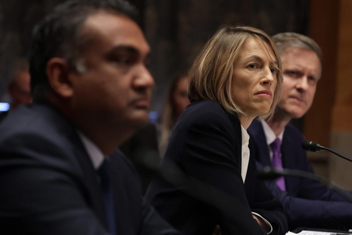 (L-R) YouTube Chief Product Officer Neal Mohan, TikTok Chief Operating Officer Vanessa Pappas, and General Manager of Bluebird of Twitter Jay Sullivan testify during a hearing before Senate Homeland Security and Governmental Affairs Committee in Washington on Sep. 14, 2022. (Alex Wong/Getty Images)