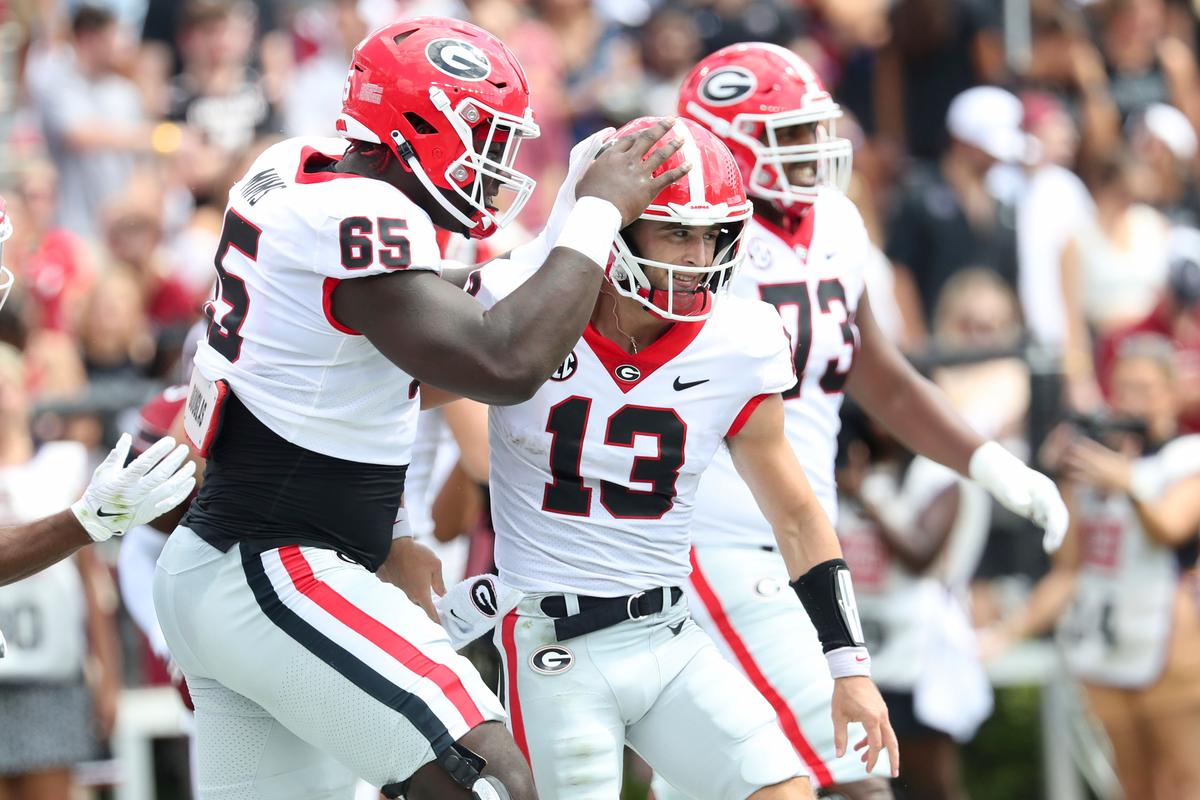 Bennett, No. 1 Georgia’s D Steamrolls South Carolina 48–7