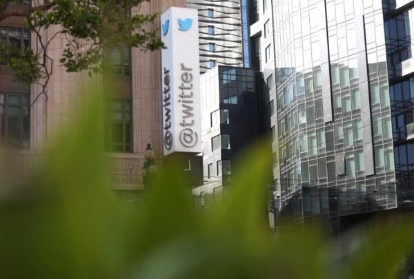 The exterior of Twitter headquarters in San Francisco, Calif., on April 27, 2022. (Justin Sullivan/Getty Images)