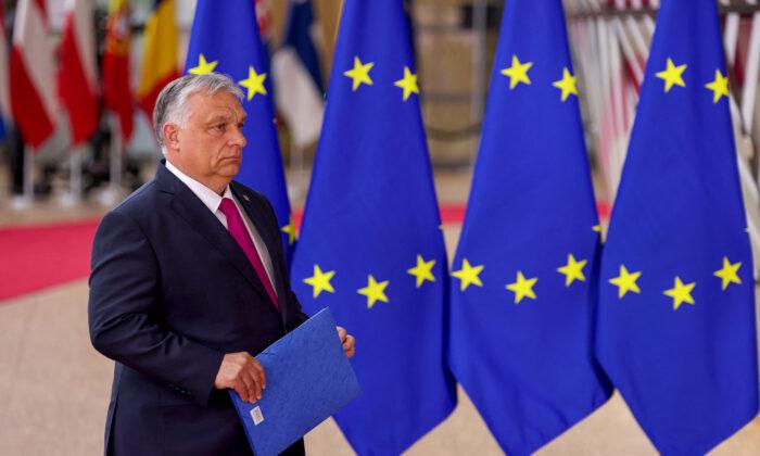 Hungary Expected to Veto Ukraine Aid, Accession Talks at EU Summit in Brussels