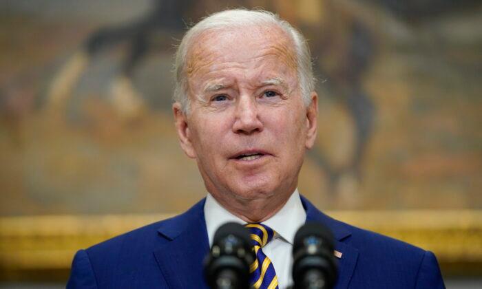 Biden Says He’s Warned Xi Jinping of Investment Ramifications If China Violates Sanctions on Russia