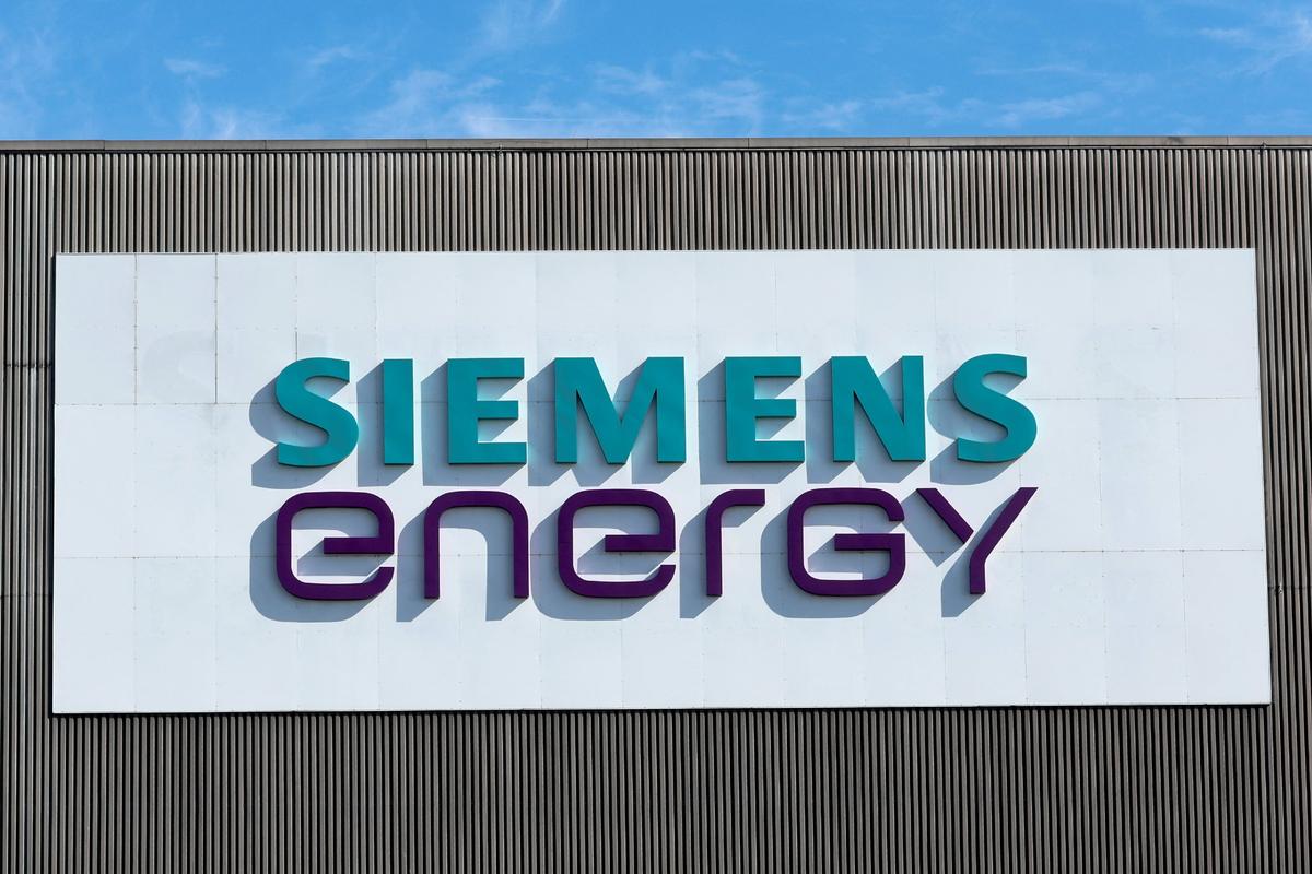 Siemens Energy Sees $5 Billion Loss in Third Quarter Due to Wind Turbine Defects
