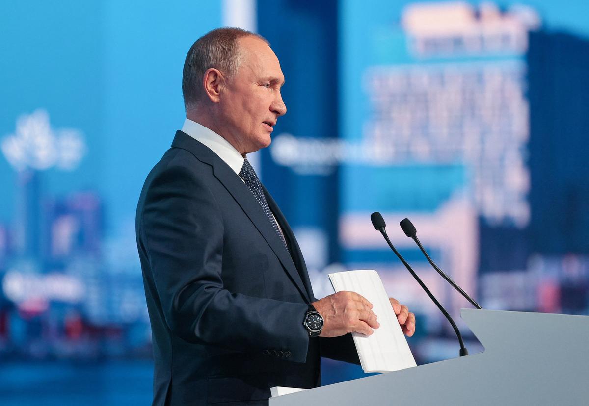 Putin to Look at Revising 'Cheating' Ukrainian Grain Export Deal