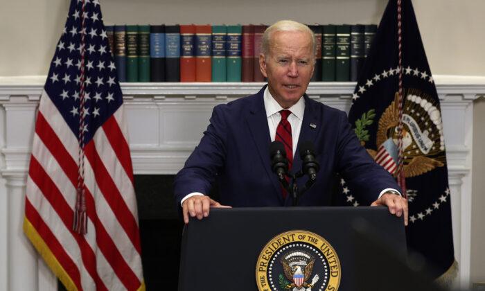 Biden: US Working With Mexico to ‘Stop the Flow’ of Illegal Immigrants