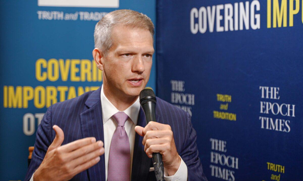 Riley Moore at the National Conservatism Conference in Miami in September 2022. (York Du/The Epoch Times)