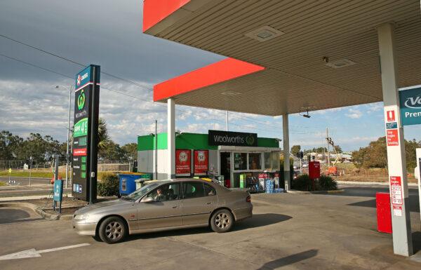 The Caltex Woolworths petrol station in Melbourne, Australia, is one of 19,000 owned by BP. (Scott Barbour/Getty Images)