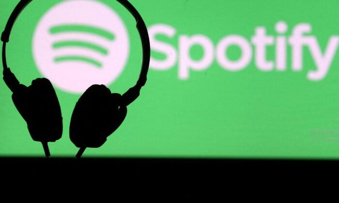 Spotify Boss Says Platform Will Not Completely Ban Music Created by AI