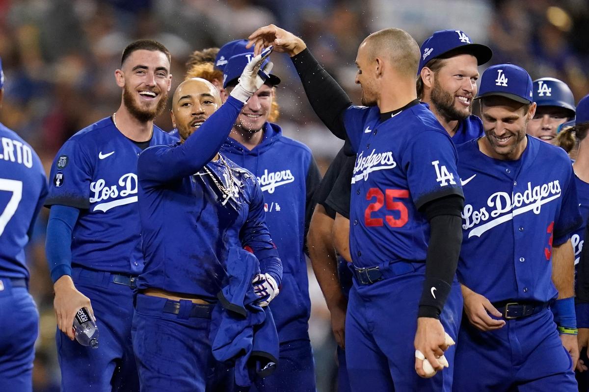 Dodgers Overcome Gallen’s 13 Ks, Rally to Beat D-backs 3–2