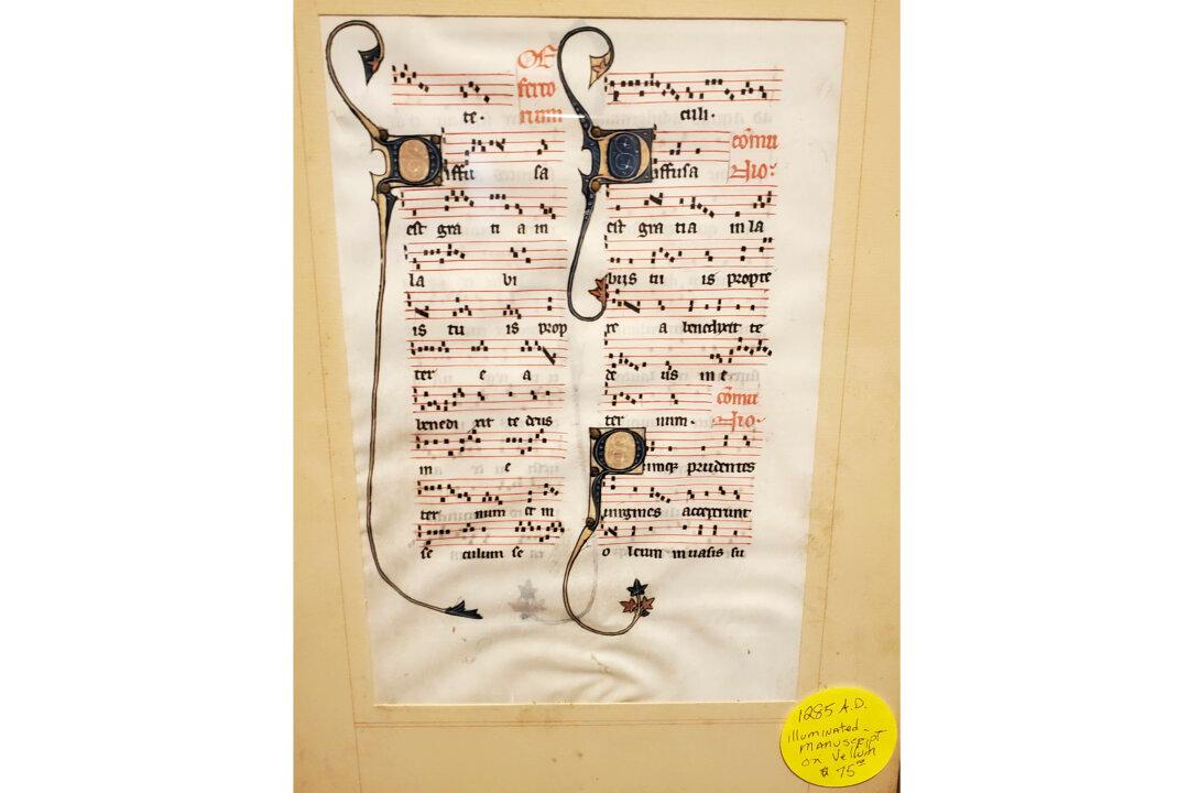 Bargain Hunter Scores 700-Year-Old Medieval Times Document